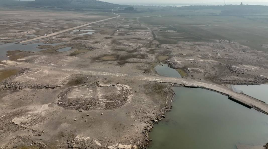 Kuruyan barajın altından çıkanlar şaşırttı! İklim krizinin sonuçları çok ağır olacak 12
